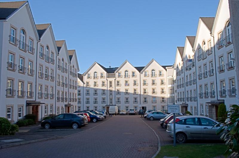 Castle Apartments Edinburgh Exterior photo